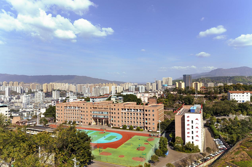 校園環(huán)境